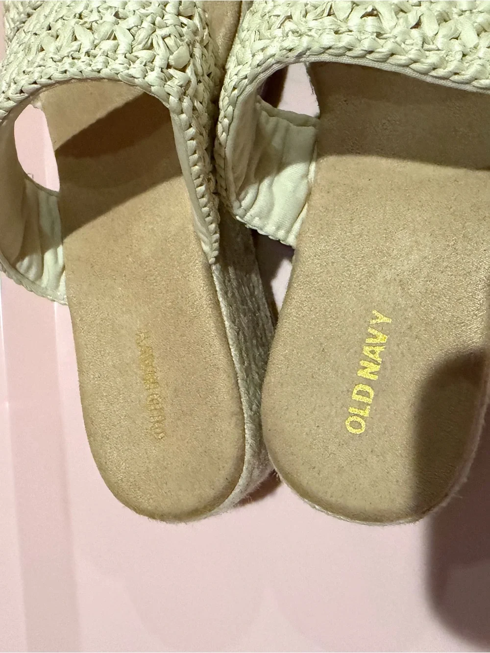 Old Navy Woven Double-Strap Platform Sandal in Cream size 8 - Picture 3 of 6